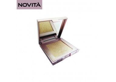 Arval Make up Active Colors for Giorgia Palmas Stardust Glow