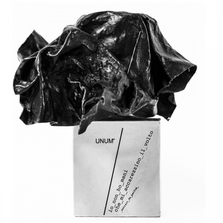 UNUM IO NON HO MAINI CHE MI ACCAREZZINO IL VOLTO EXTRAIT DE PARFUM 100 ML UNUM IO NON HO MAINI CHE MI ACCAREZZINO IL VOLTO EXTRAIT DE PARFUM 100 ML